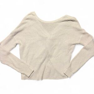White knot sweater